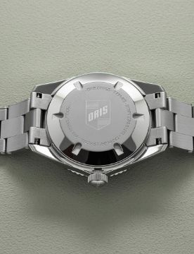 Oris Divers 01 733 7771 4057-07 8 19 18