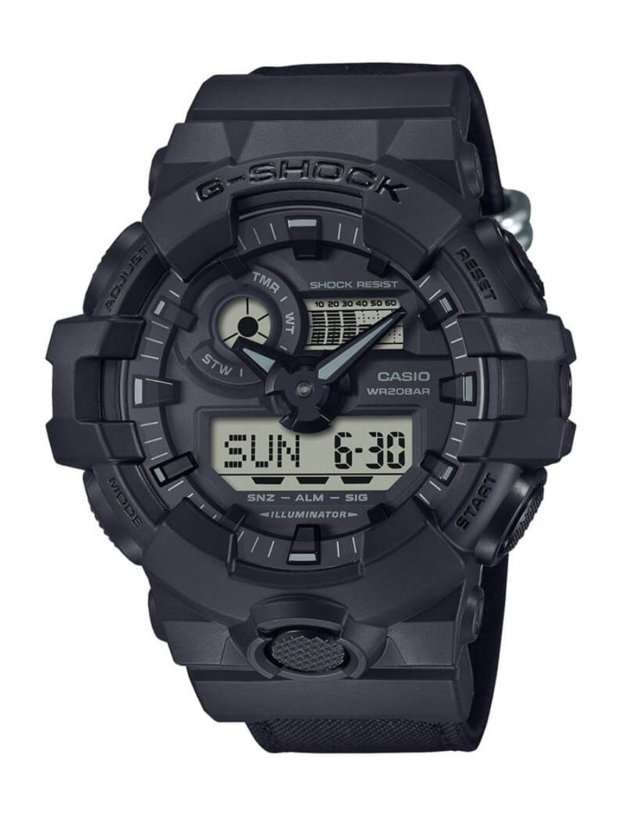 Casio Quartz Erkek Kol Saati GA-700BCE-1ADR