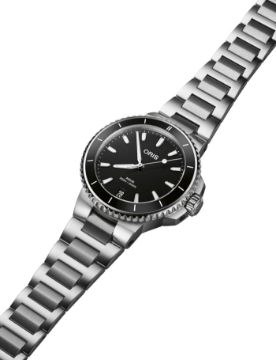 01 733 7792 4154-07 8 19 05P