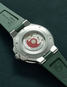 Oris Aquis Date 01 733 7789 4157-07 4 23 37FC