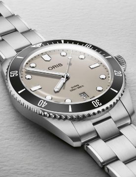 Oris Divers Date 01 733 7795 4051-SET