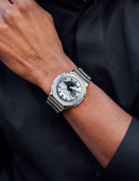 G-Shock 2100 Fine Metallic Series GM-2100YM-8ADR