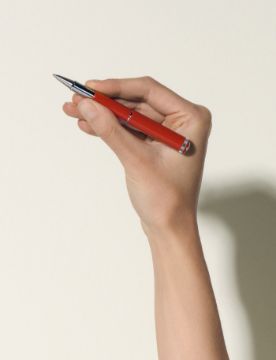 Montblanc Heritage Rouge et Noir Baby Özel Seri Mercan Renkli Roller Kalem 127857