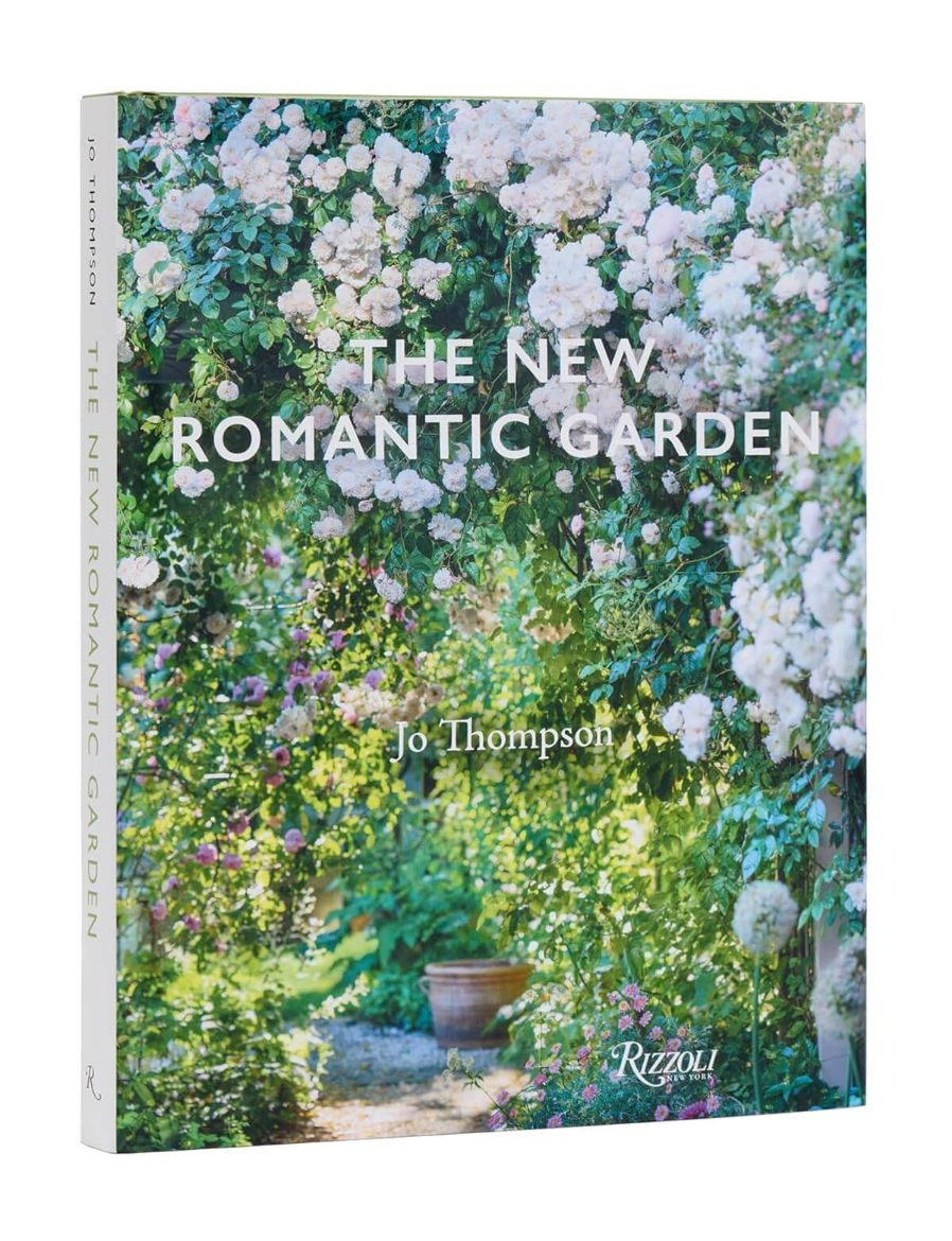 Rizzoli The New Romantic Garden 9780847846757