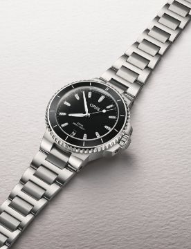 Oris Aquis Diamonds 01 733 7792 4194-07 8 19 05P