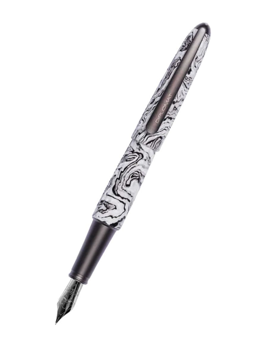 Diplomat Aero Volute Dolma Kalem - M Uç D40310025